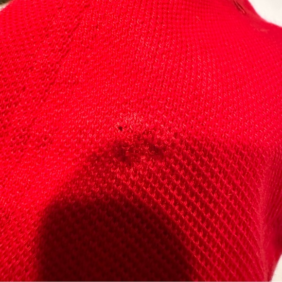 Lacoste Mens Adjustable Hat red logo cotton DAD CAP summer sun flaw* small hole - Picture 3 of 4